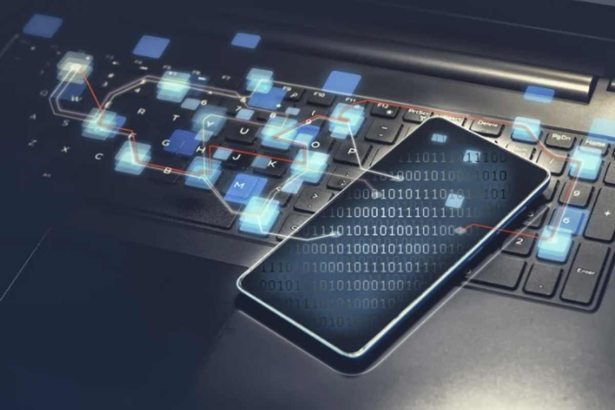 Dietro l’apparente semplicità delle impostazioni di Android e iOS esiste un livello nascosto accessibile tramite codici numerici e simbolici,